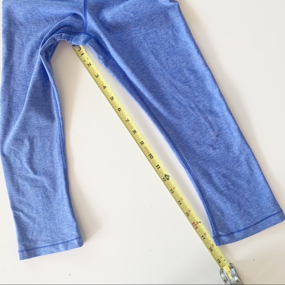 The North Face Flash Dry Cropped Leggings - Picture 12 of 14